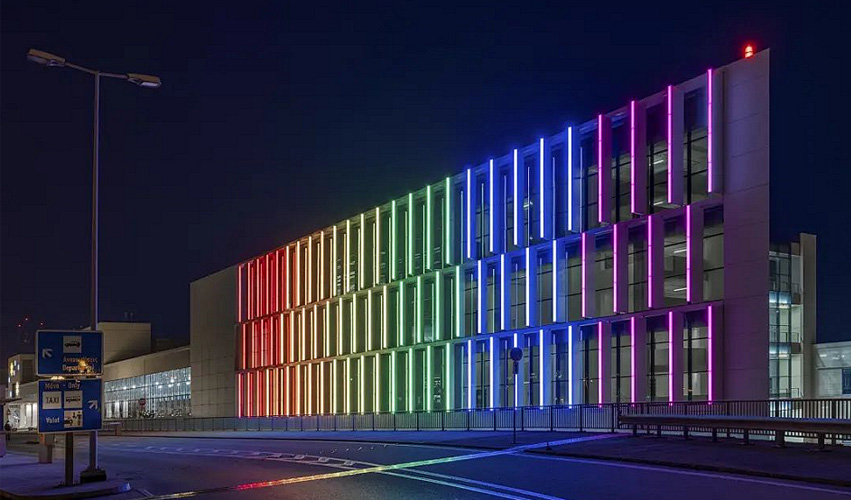 Bande lumineuse au néon